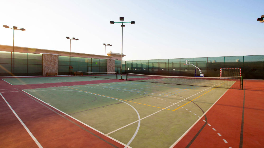 Sofitel The Palm Dubai - tennis courts
