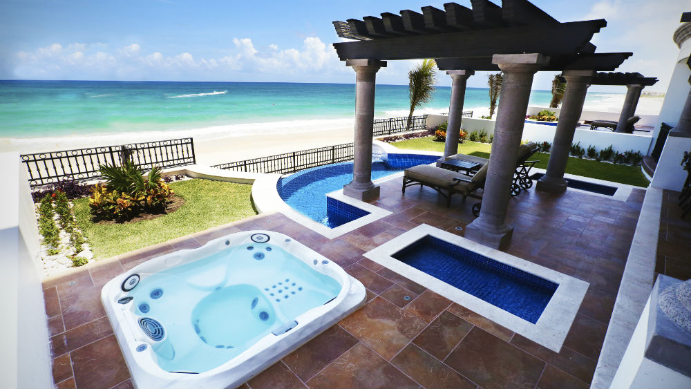 One Bedroom Master Suite with private pool at the Grand Residences Riviera Cancun