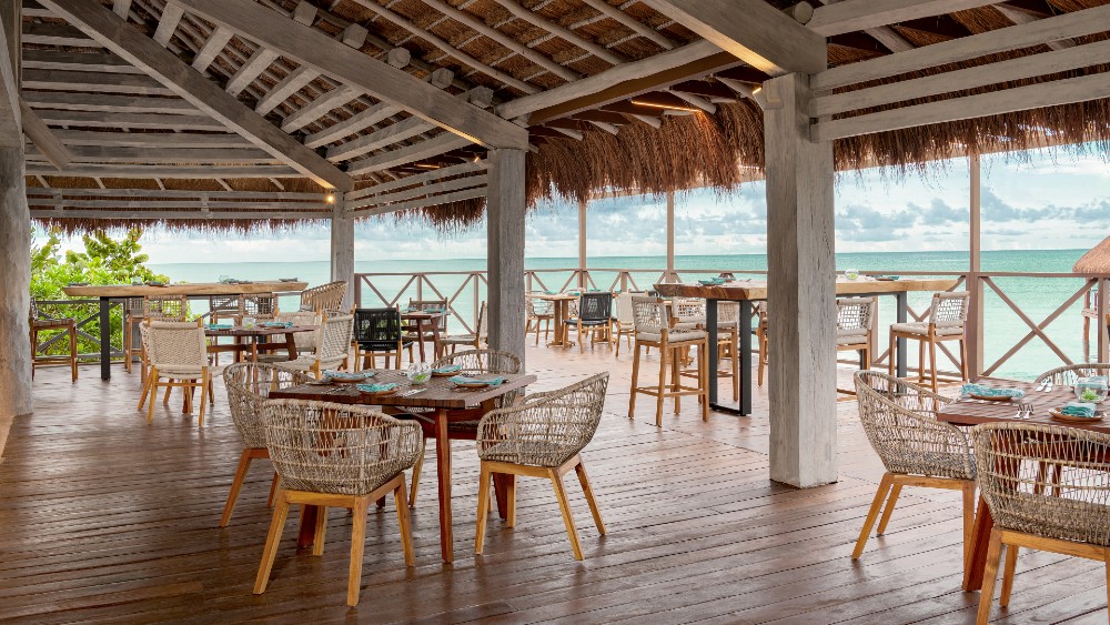 Outdoor dining at Hyatt Ziva Riviera Cancun