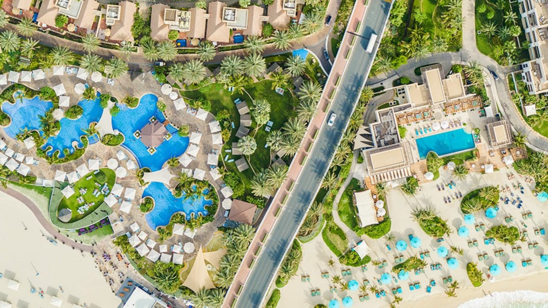 Aerial view of Jumeirah Beach Hotel